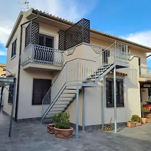 casa-vacanze-villa-eolo.sicilyhotelsitaly.net/